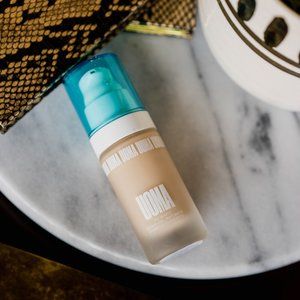 UOMA Beauty Say What?! Foundation Fair Lady T1N